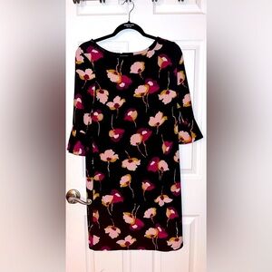 Nine West Floral Dress with 3/4 length sleeve size 6